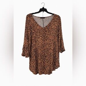 Leopard Print V-Neck Blouse